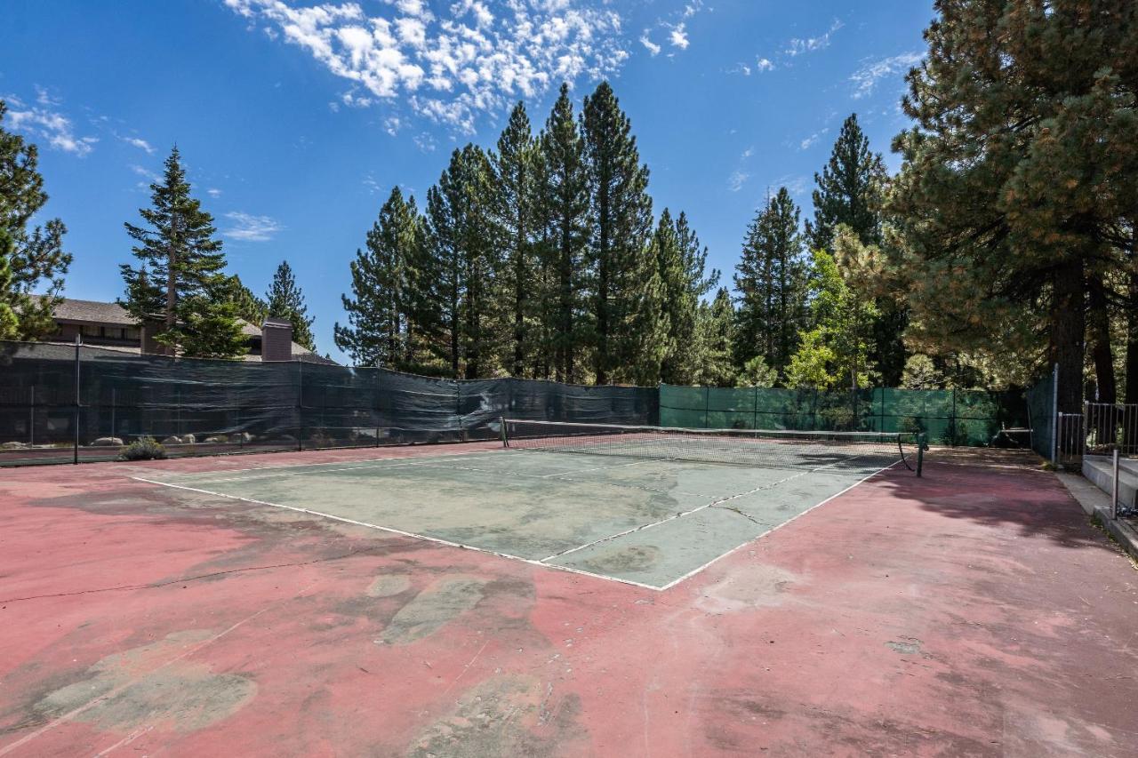 Summit #256 - Top Floor Summit 1 Bedrm 1 Bathrm Condo Just Steps Too Little Eagle Lodge Sleeps 4 Mammoth Lakes Exteriör bild